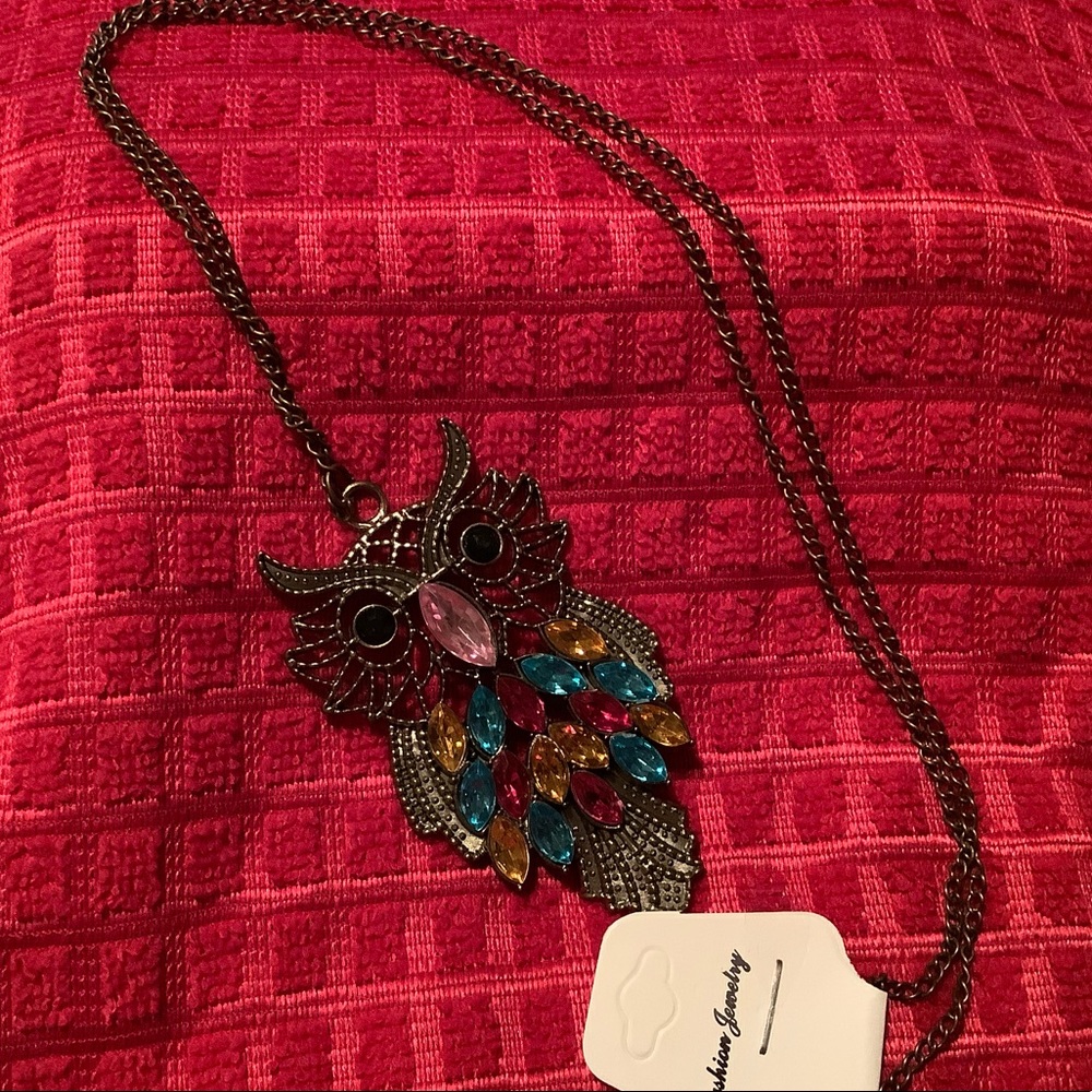Owl Necklace with multi color gemstones. - Picture 3 of 4